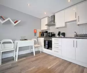 Holiday let with kitchen diner