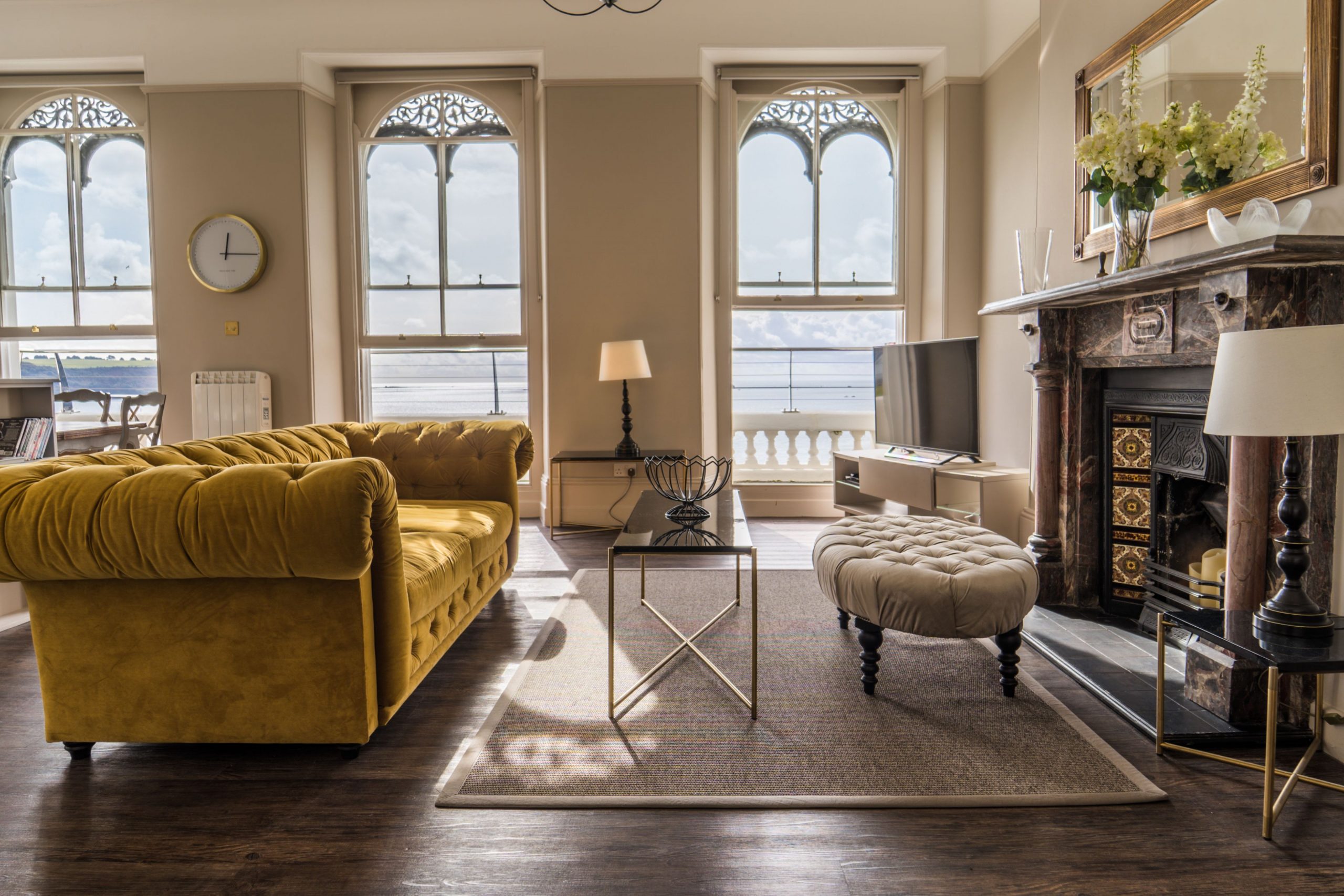 Our Top 3 'Work-From-Home' Apartments - Plumlocations - Work From Home Apartments In Penthouse Complex